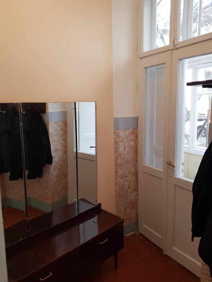 Зручна І Комфортна Квартира Недалеко Від Вокзалу І Центру Міста Lviv Eksteriør billede